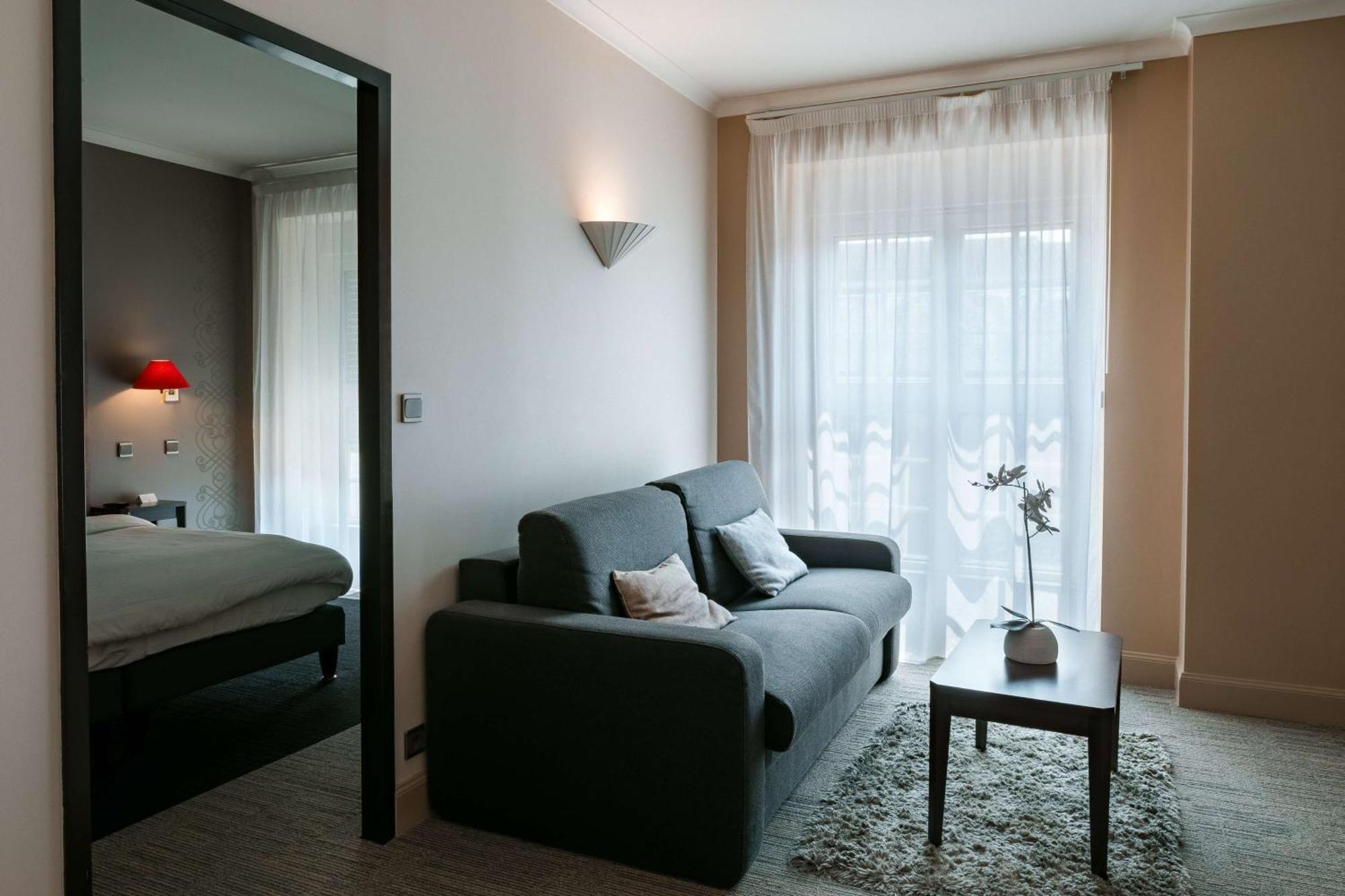 Best Western Poitiers Centre Le Grand Hotel Exterior foto